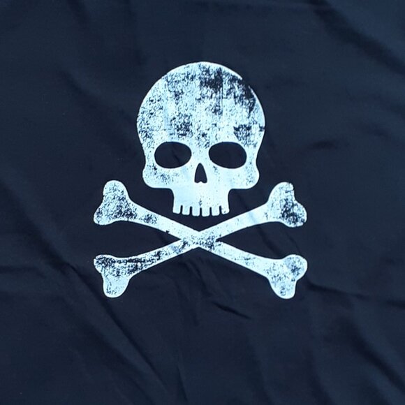 Skull and Crossbones Jolly Roger - New Women's Large Black T-Shirt - Picture 2 of 4